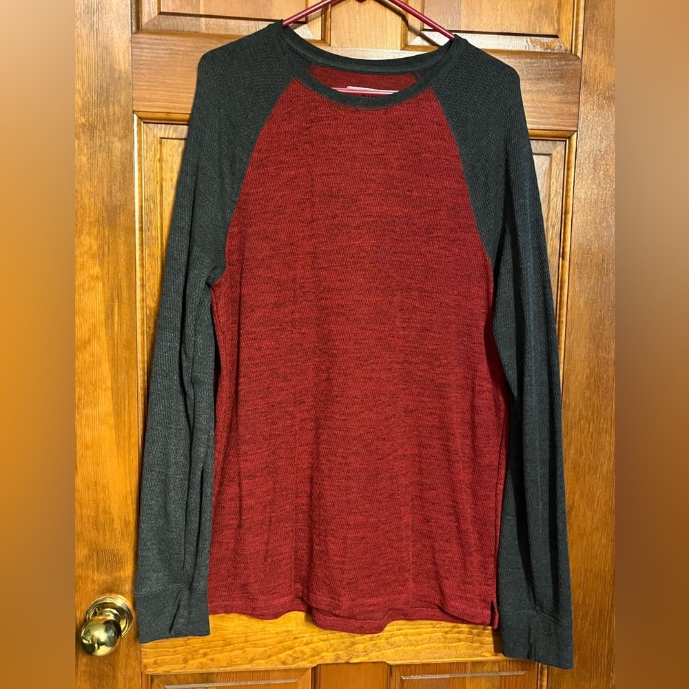 Urban Pipeline Men's Red and Grey Long Sleeve Sweater